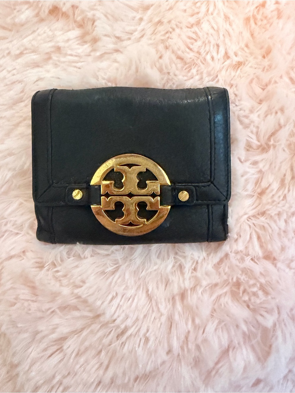 🩷Tory Burch Black Leather Fold Wallet with Gold Logo